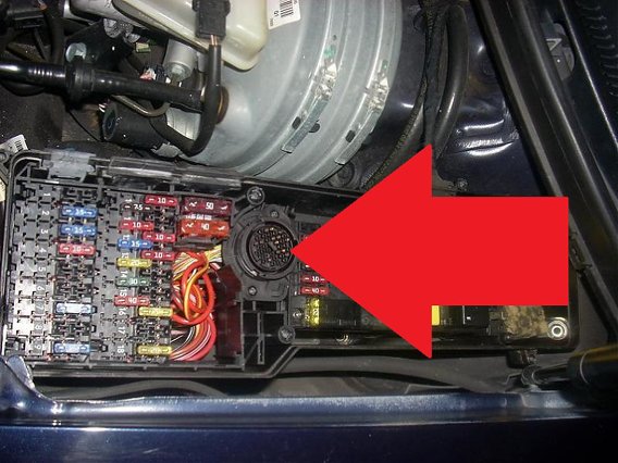 mercedes e class w124 diagnostic port location picture