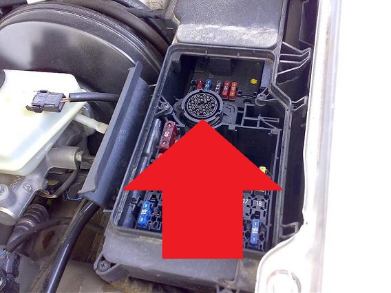 mercedes e class w210 diagnostic port location picture